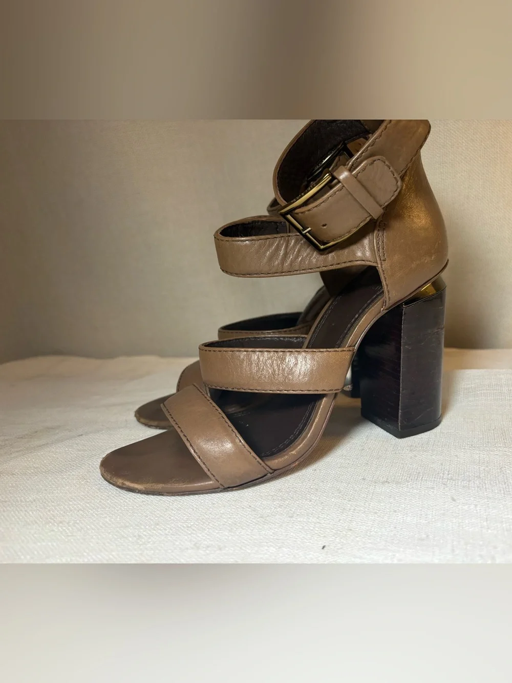Tory Burch Brown Leather Block Heel Sandals Minimalist Luxury Size 6M